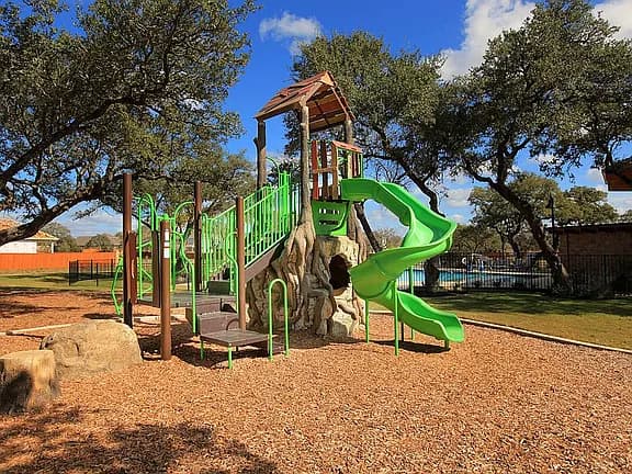 145 Obsidian Dr — exterior photo