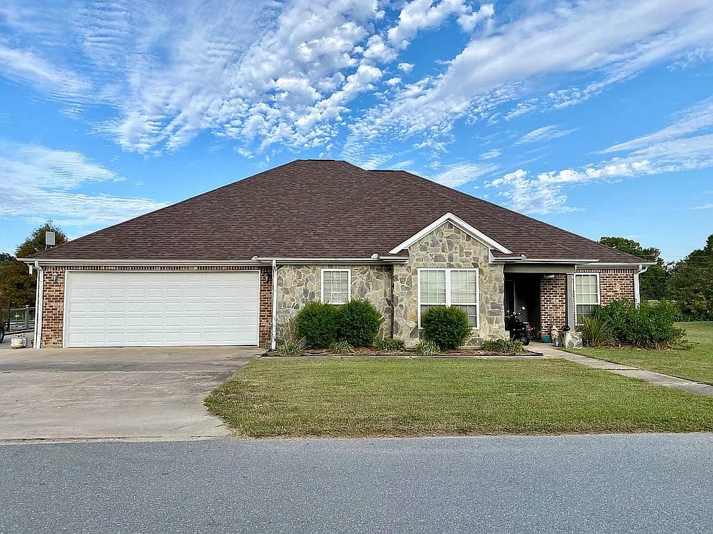 114 Cherokee Trl — exterior photo