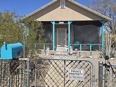 640 W Rocalla Ave — exterior photo