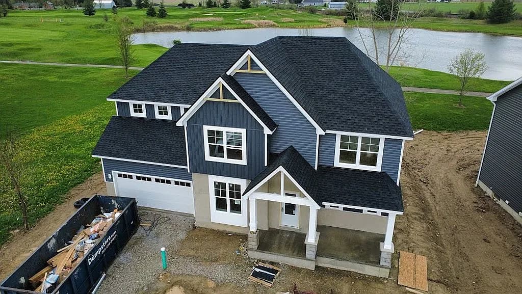 602 Hendrix Blvd — exterior photo