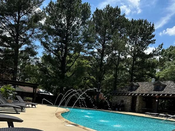 1401 Pinnacle Park Ln APT 707 — exterior photo