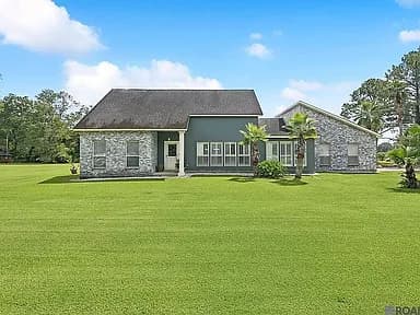 10037 Ginger Place Dr — exterior photo