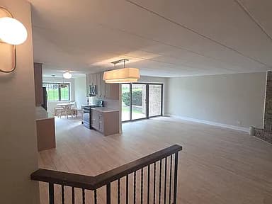 7703 W Oak Ridge Ct — exterior photo