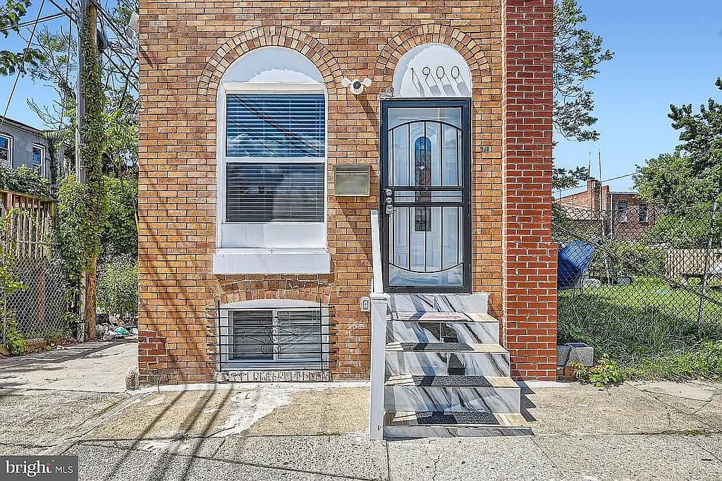 1900 N Collington Ave — exterior photo