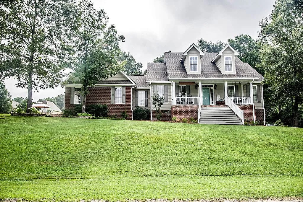 138 Kimwood Dr — exterior photo