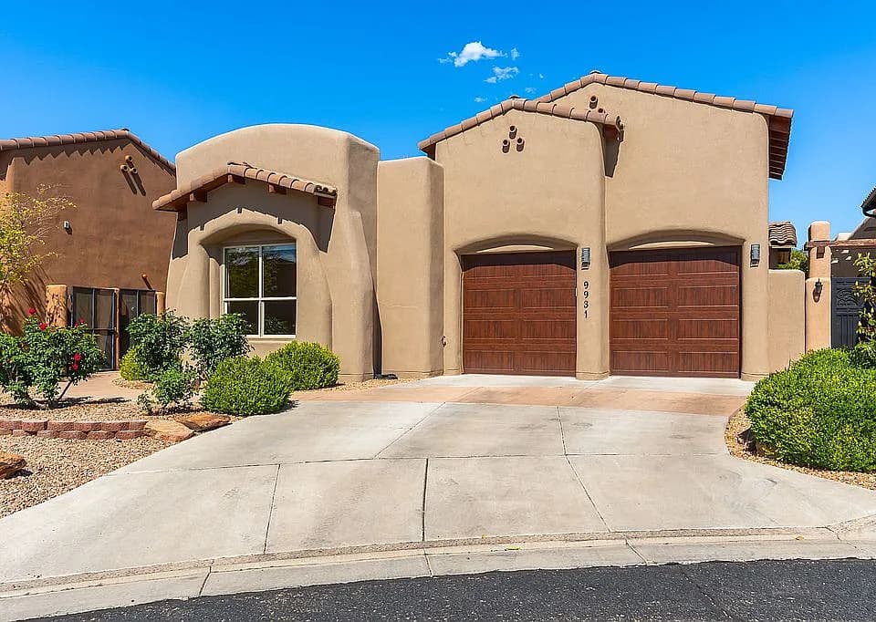 9931 Cielito Oeste Way NE — exterior photo
