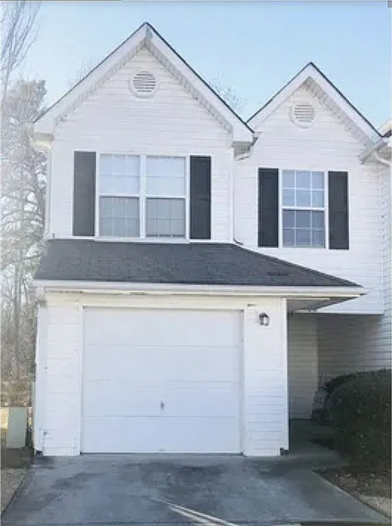 6953 Gallant Cir SE — exterior photo