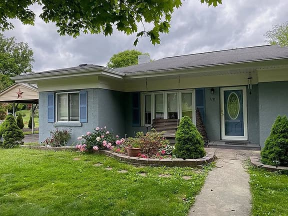 110 Windsor Ln — exterior photo