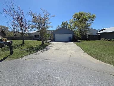 120 Fox Ridge Rd — exterior photo