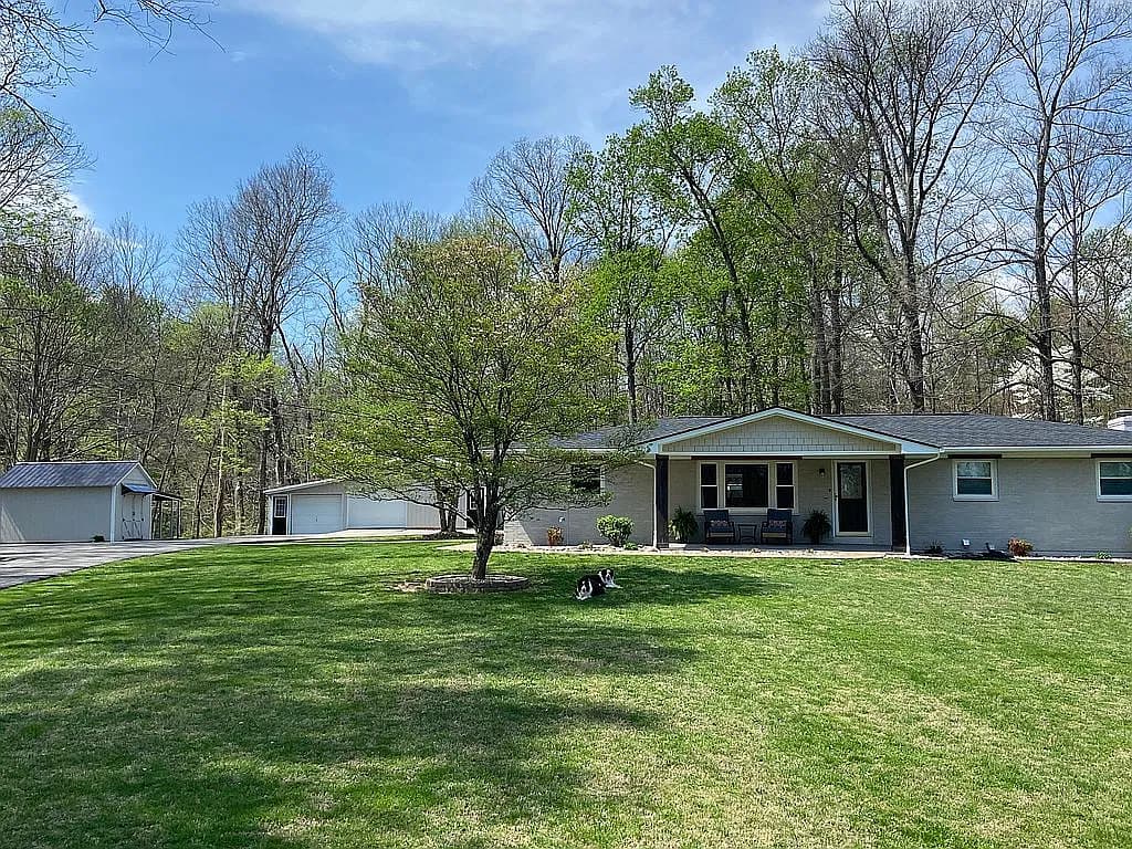 743 Georgetown Lanesville Rd — exterior photo