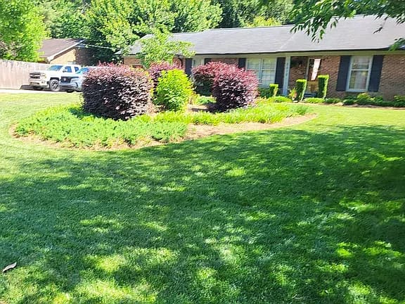5619 Underwood Dr — exterior photo