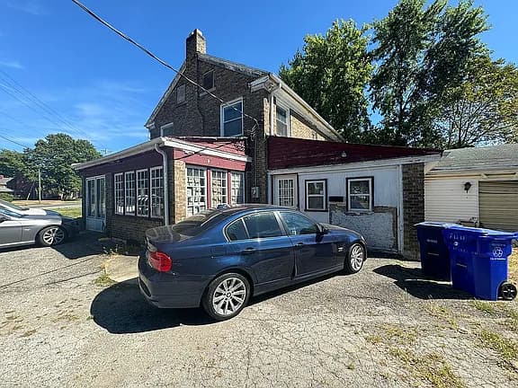 700 N Nelson Rd — exterior photo