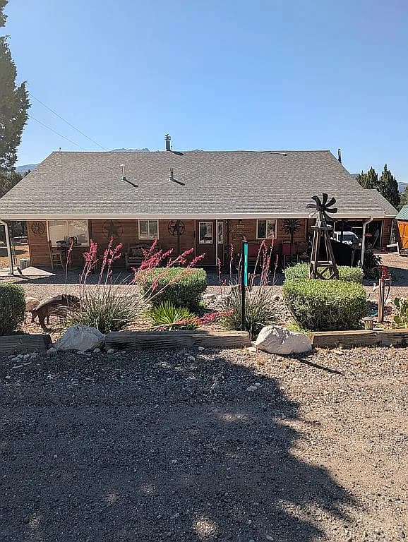 84 N Sundance Kid Trl — exterior photo