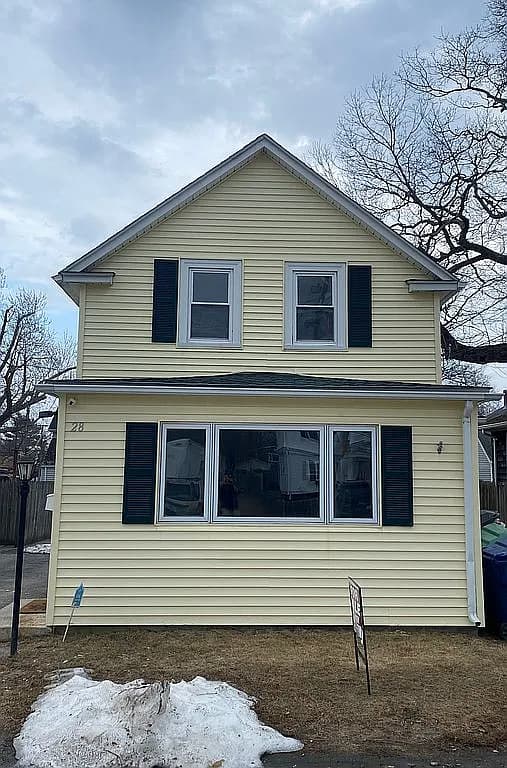 28 Fulton St — exterior photo