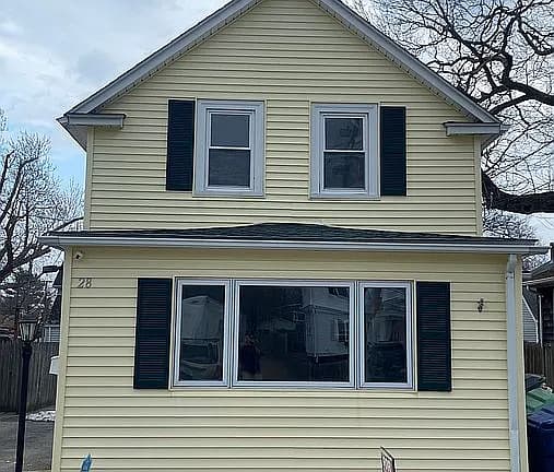 28 Fulton St — exterior photo