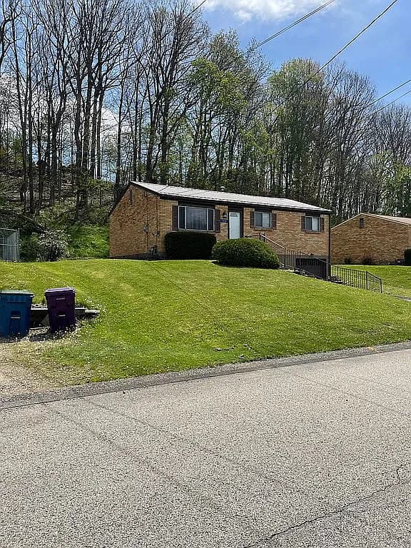 152 Black Hills Rd — exterior photo