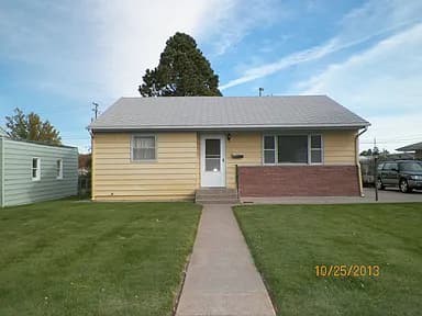 280 Cherry St — exterior photo