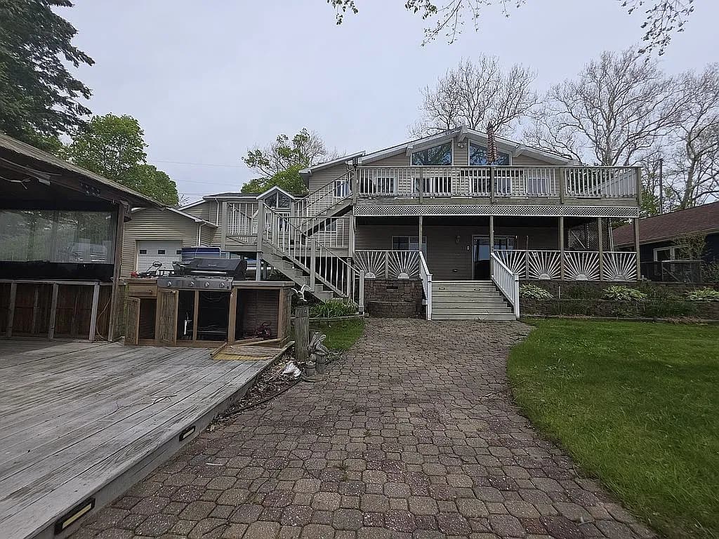 68404 Dailey Rd — exterior photo