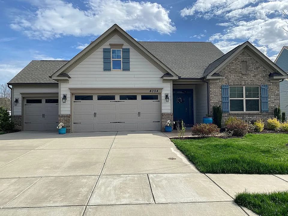 4094 Clapton Dr — exterior photo