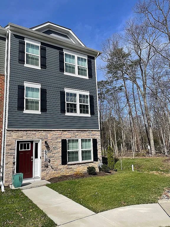 6510 Spoonbill Way — exterior photo