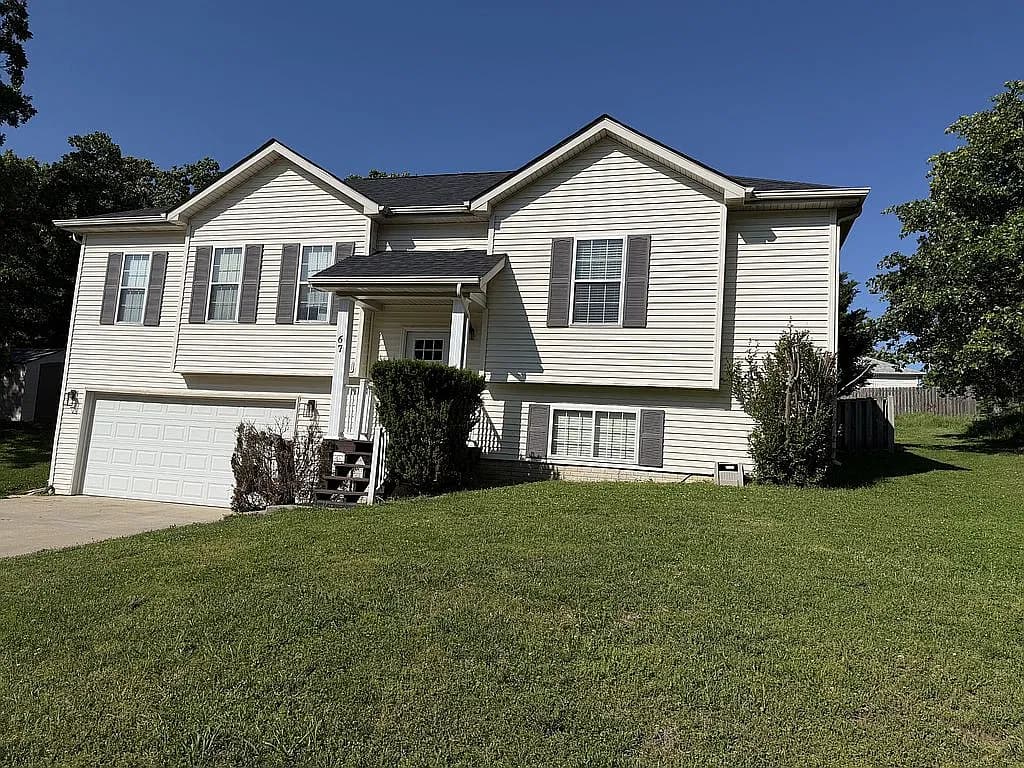 67 Sherwood Dr — exterior photo