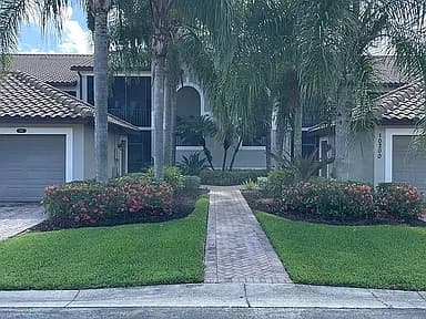 10200 Heritage Bay Blvd APT 123 — exterior photo