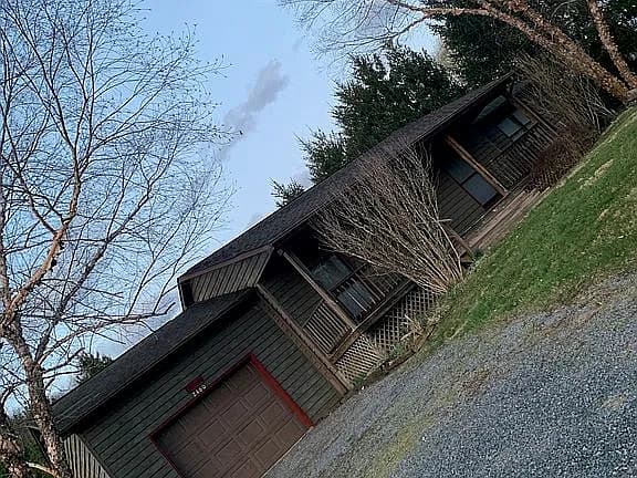 2460 Greenville Rd — exterior photo