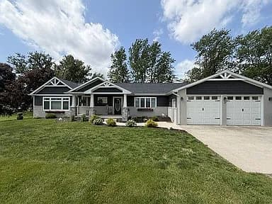 6030 S 675 E — exterior photo