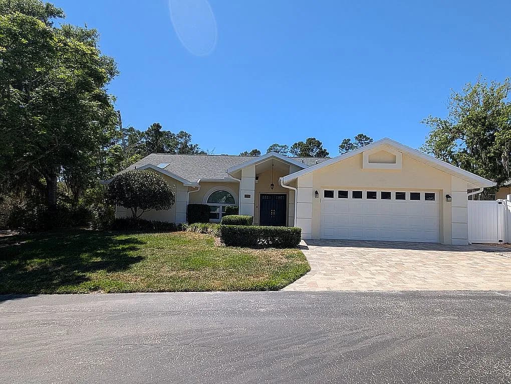7751 Leighton Cir — exterior photo