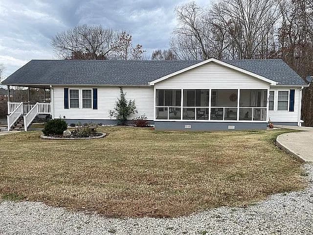 71 Florence Cir — exterior photo