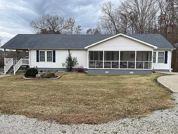 71 Florence Cir — exterior photo