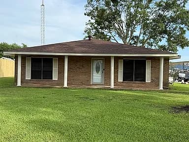 1012 Dawn Dr — exterior photo