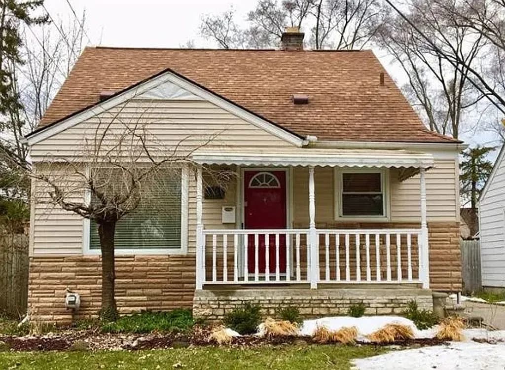 316 S Edison Ave — exterior photo