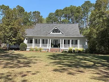 102 Elliswood Dr — exterior photo