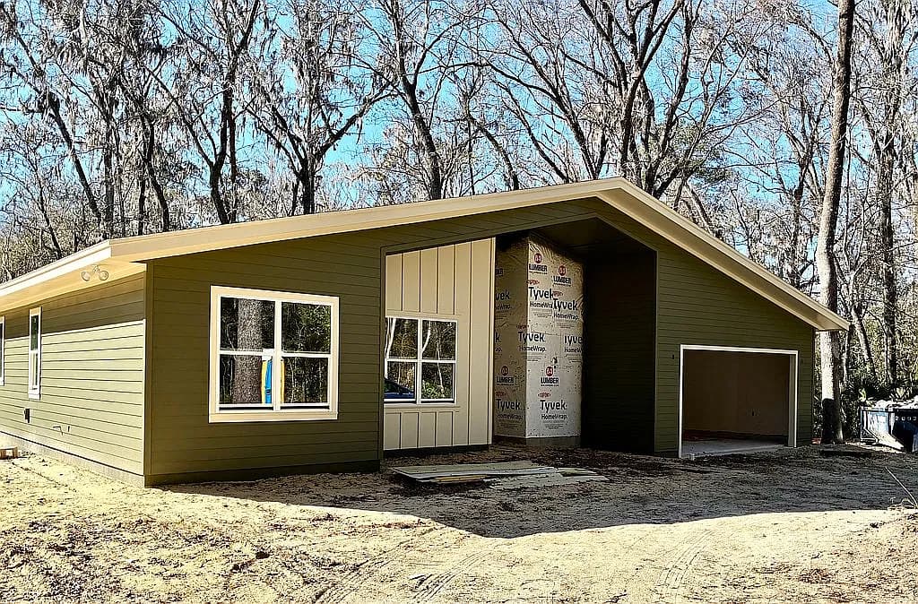 3292 NW 31st Way — exterior photo