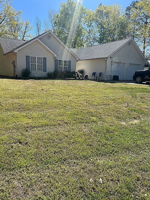 5302 Morgan Manor Dr — exterior photo