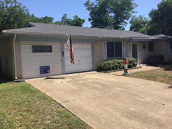 19 Page St — exterior photo