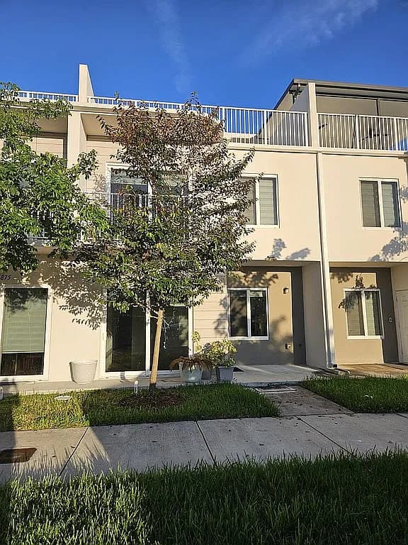 25879 SW 145th Ave Building 8 — exterior photo