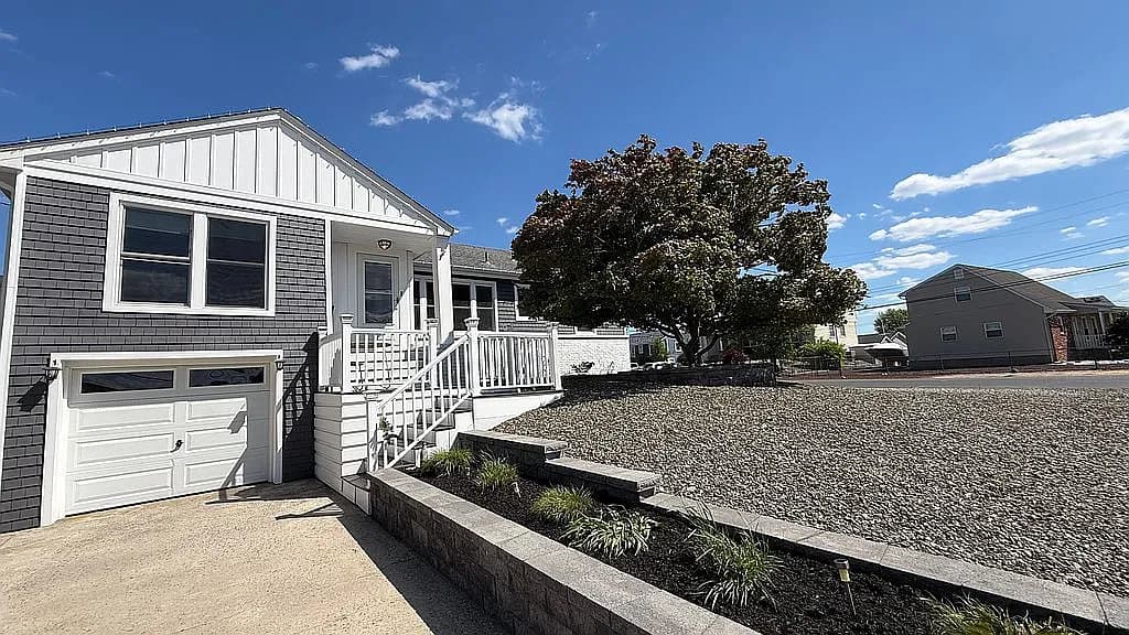 2 Culebra Ave — exterior photo