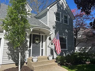 517 Ludlow Ave — exterior photo