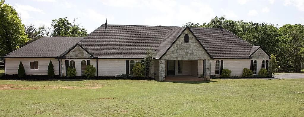 1518 Mill Creek Rd — exterior photo