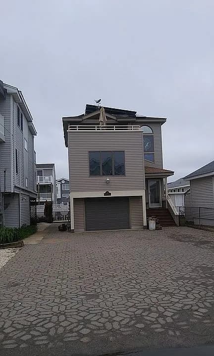 111 W Winifred Ave — exterior photo