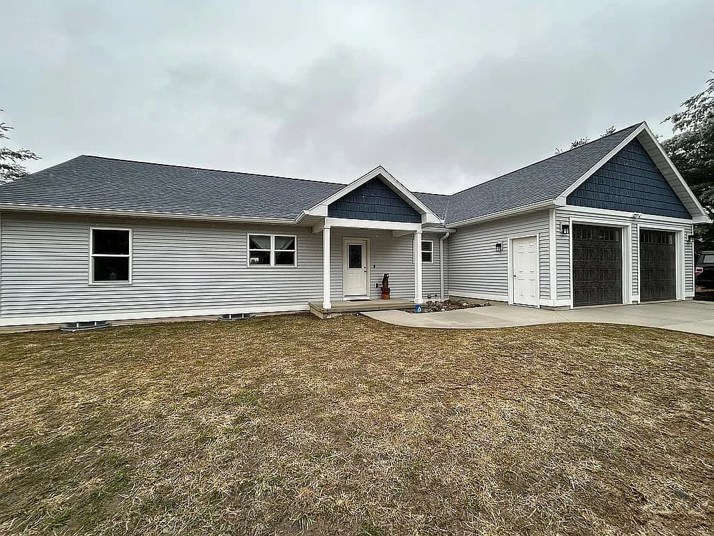 2191 Pilatus Ct — exterior photo
