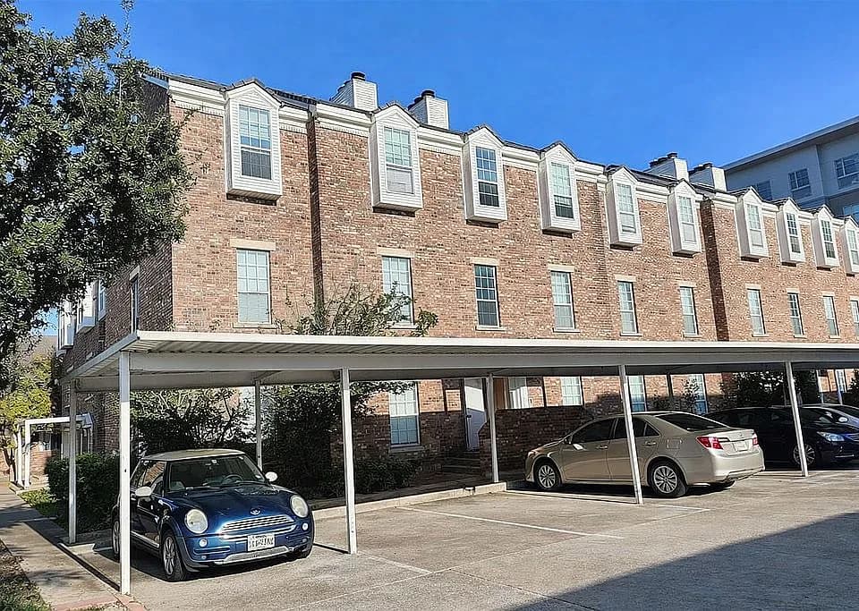 400 Nagle St APT 302 — exterior photo