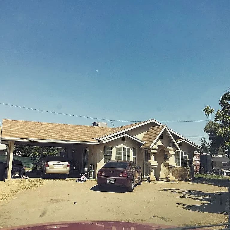 21666 Avenue 252 — exterior photo