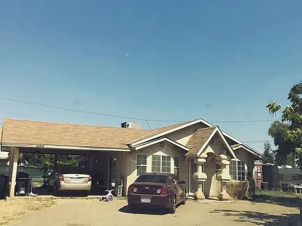 21666 Avenue 252 — exterior photo