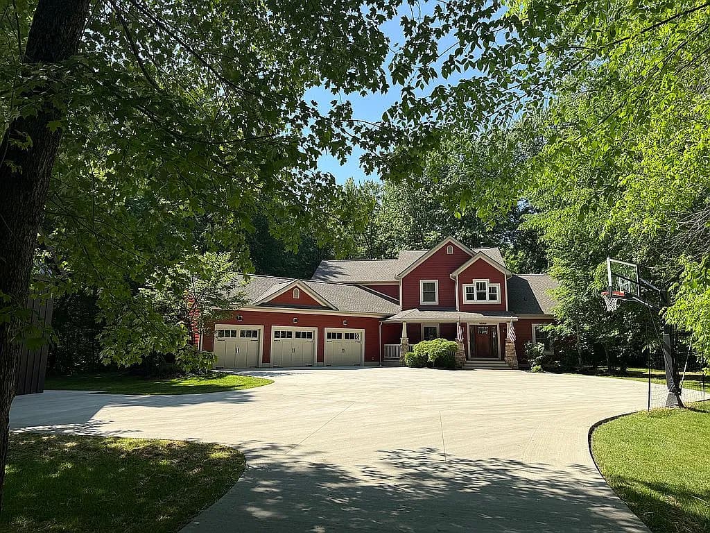 13830 Hartford Rd — exterior photo
