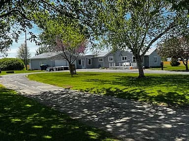 8862 E Monroe Rd — exterior photo