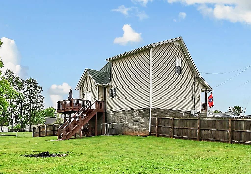 3742 Parsons Way — exterior photo