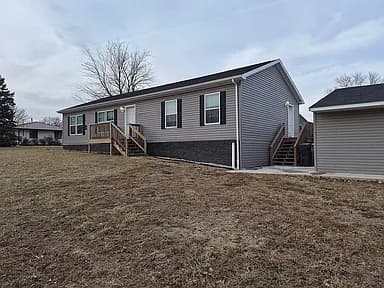 2521 Bill Bone Ln — exterior photo